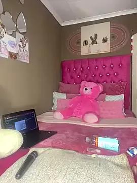 PINK_DOLL99 from StripChat is Freechat