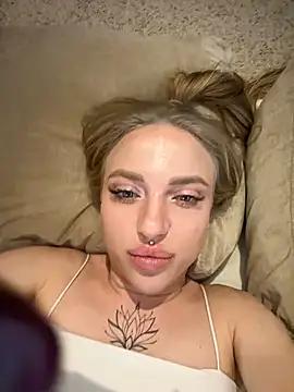 cam to cam sexiness with Girls streamers. Explore the newest collection of intense camshows from our capable horny hosts.