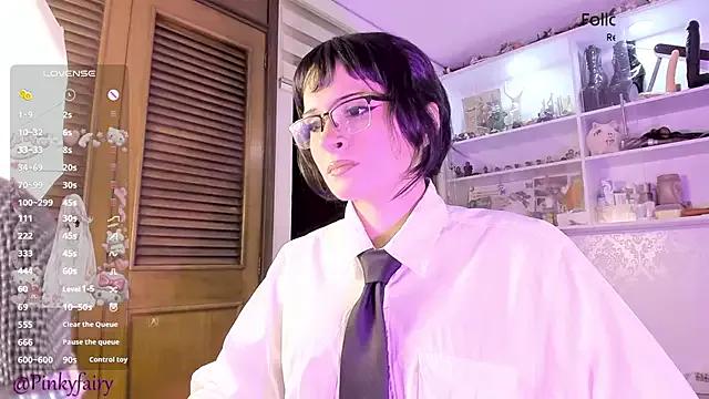 cam to cam sexiness with Girls streamers. Explore the newest collection of intense camshows from our capable horny hosts.