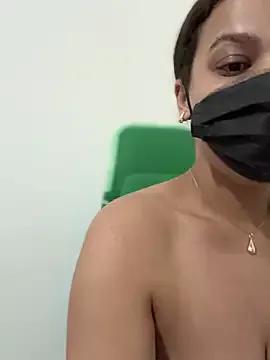 Queendiamon from StripChat is Freechat