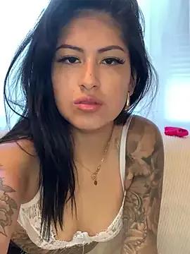 QueenFernanda from StripChat is Freechat
