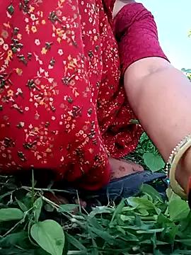 RajniRani from StripChat is Freechat