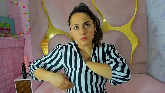 cam to cam sexiness with Girls streamers. Explore the newest collection of intense camshows from our capable horny hosts.