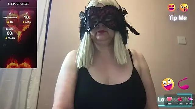 cam to cam sexiness with Girls streamers. Explore the newest collection of intense camshows from our capable horny hosts.