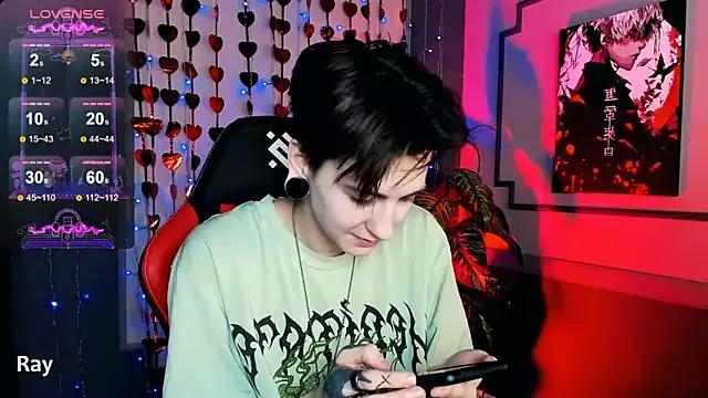 Ray-Taylor from StripChat is Freechat