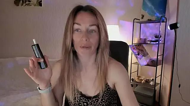 RebeccaMartinez from StripChat is Freechat