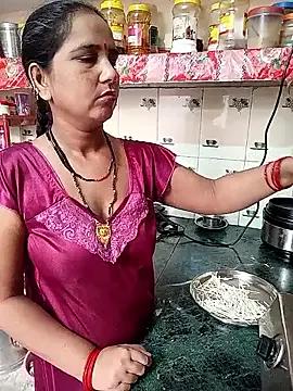 reemacouple007 from StripChat is Freechat