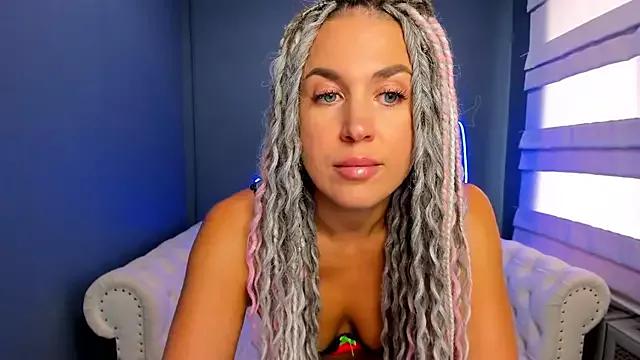 cam to cam sexiness with Girls streamers. Explore the newest collection of intense camshows from our capable horny hosts.