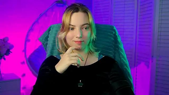 cam to cam sexiness with Girls streamers. Explore the newest collection of intense camshows from our capable horny hosts.