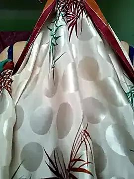 Rosy-B from StripChat is Freechat