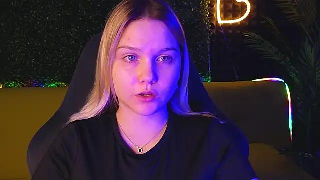 cam to cam sexiness with Girls streamers. Explore the newest collection of intense camshows from our capable horny hosts.