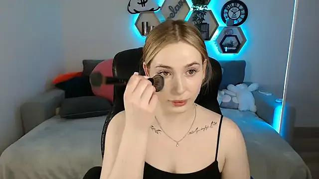 cam to cam sexiness with Girls streamers. Explore the newest collection of intense camshows from our capable horny hosts.