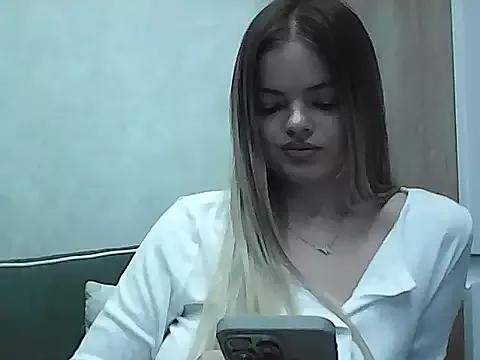 cam to cam sexiness with Girls streamers. Explore the newest collection of intense camshows from our capable horny hosts.