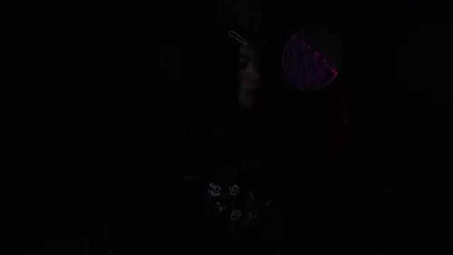 Sarayy_Collins from StripChat is Freechat