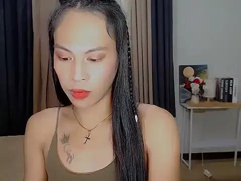 Savanna_White from StripChat is Freechat
