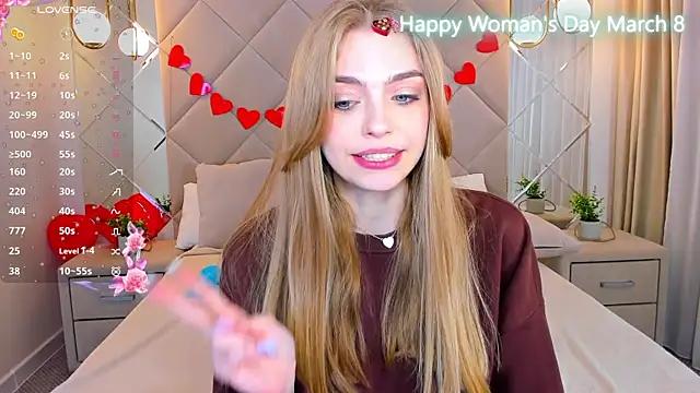 cam to cam sexiness with Girls streamers. Explore the newest collection of intense camshows from our capable horny hosts.