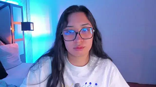 cam to cam sexiness with Girls streamers. Explore the newest collection of intense camshows from our capable horny hosts.