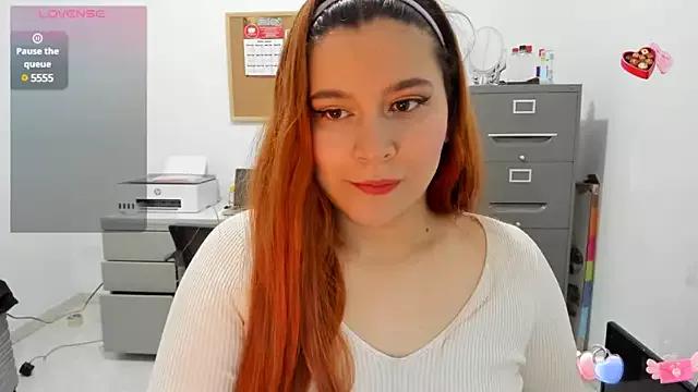 secretarysquirt from StripChat is Freechat