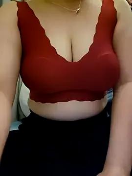 cam to cam sexiness with Girls streamers. Explore the newest collection of intense camshows from our capable horny hosts.