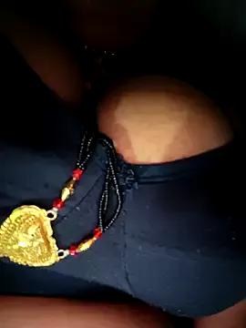 sexychutxxx7 from StripChat is Freechat