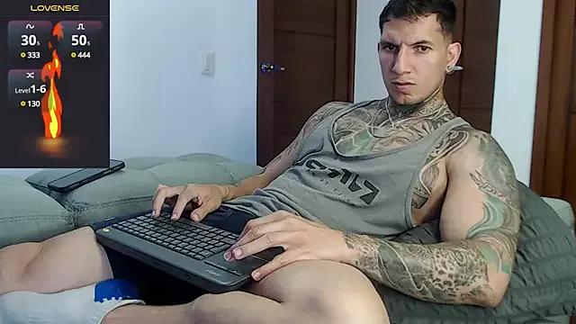Shane_Clay from StripChat is Freechat