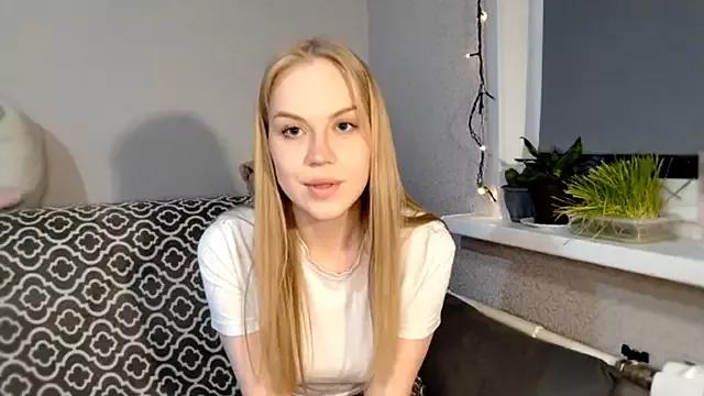 cam to cam sexiness with Girls streamers. Explore the newest collection of intense camshows from our capable horny hosts.