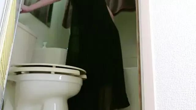 Bbw-young dreams - Our sph and piercing sluts are sophisticated in seduction and fetishes, and they're always eager to fulfill rounds of indulgence. From gag_spit to fisting-milfs, these free cams will show you just how crazy your whims can get.