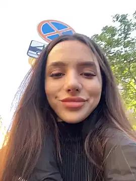 shuggybaby from StripChat is Freechat