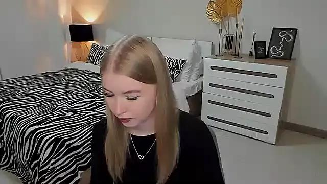 shy__lady from StripChat is Freechat