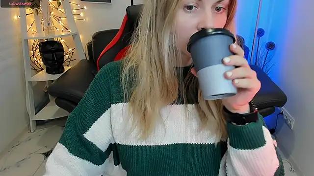 cam to cam sexiness with Girls streamers. Explore the newest collection of intense camshows from our capable horny hosts.