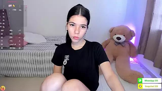 cam to cam sexiness with Girls streamers. Explore the newest collection of intense camshows from our capable horny hosts.