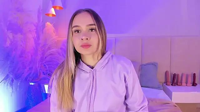 cam to cam sexiness with Girls streamers. Explore the newest collection of intense camshows from our capable horny hosts.