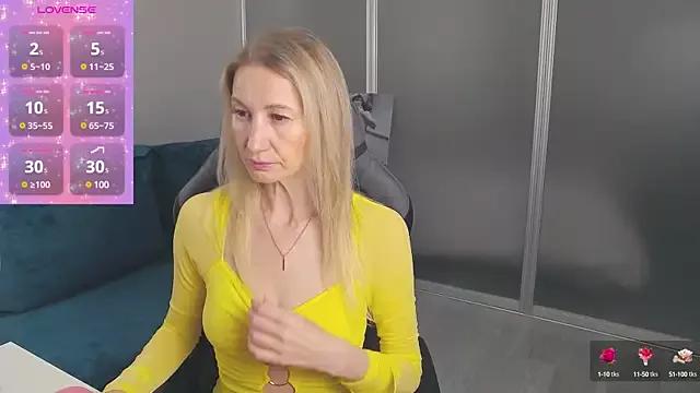 Sofia_Soul from StripChat is Freechat