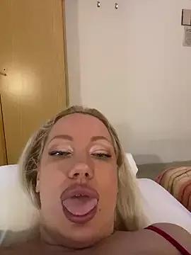 cam to cam sexiness with Girls streamers. Explore the newest collection of intense camshows from our capable horny hosts.