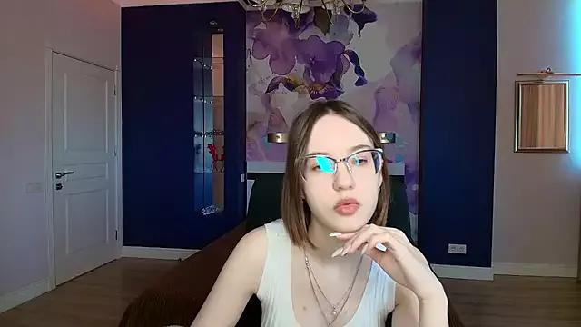 cam to cam sexiness with Girls streamers. Explore the newest collection of intense camshows from our capable horny hosts.