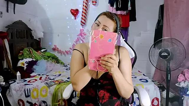 cam to cam sexiness with Girls streamers. Explore the newest collection of intense camshows from our capable horny hosts.