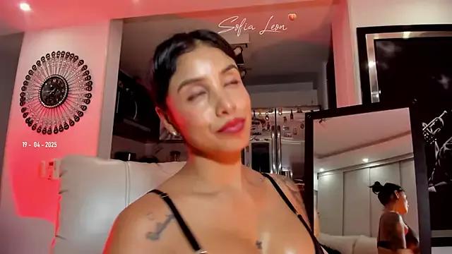 cam to cam sexiness with Girls streamers. Explore the newest collection of intense camshows from our capable horny hosts.