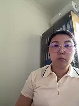 softegirl from StripChat is Freechat