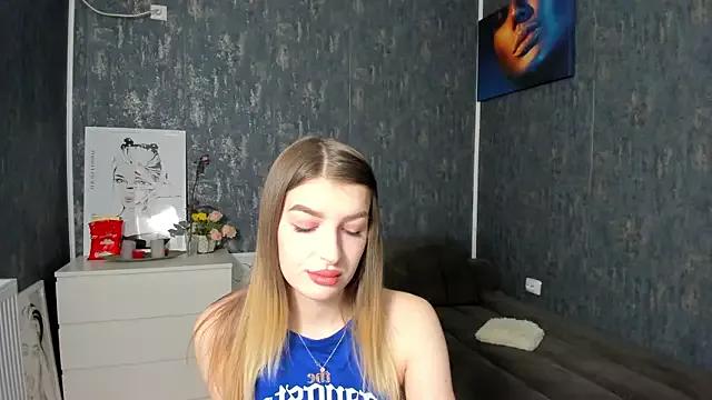 cam to cam sexiness with Girls streamers. Explore the newest collection of intense camshows from our capable horny hosts.