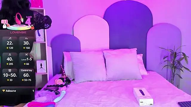 cam to cam sexiness with Girls streamers. Explore the newest collection of intense camshows from our capable horny hosts.