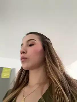 SophieRaily_ from StripChat is Freechat