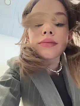 Get ready for a mind-blowing experience with our brunette page. We've got the sweetest brunette adult live cam slutz and the silliest live performances for you to enjoy.