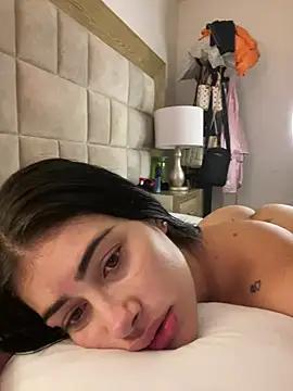 cam to cam sexiness with Girls streamers. Explore the newest collection of intense camshows from our capable horny hosts.