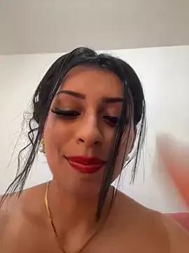 Checkout the ultimate cam room show with our fingering page. Get in and snoop our huge range of popular fingering liveshows out there!