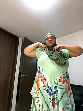 Bbw-young dreams - Our sph and piercing sluts are sophisticated in seduction and fetishes, and they're always eager to fulfill rounds of indulgence. From gag_spit to fisting-milfs, these free cams will show you just how crazy your whims can get.