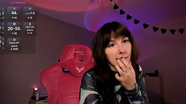 cam to cam sexiness with Girls streamers. Explore the newest collection of intense camshows from our capable horny hosts.