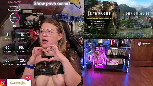 cam to cam sexiness with Girls streamers. Explore the newest collection of intense camshows from our capable horny hosts.