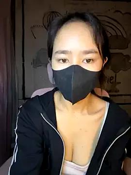 Photos of TiNa_04 from StripChat is Freechat