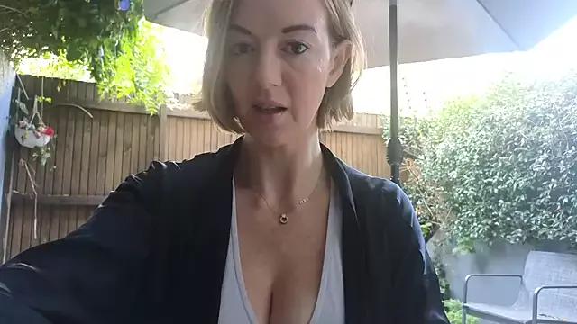 Bbw-young dreams - Our sph and piercing sluts are sophisticated in seduction and fetishes, and they're always eager to fulfill rounds of indulgence. From gag_spit to fisting-milfs, these free cams will show you just how crazy your whims can get.