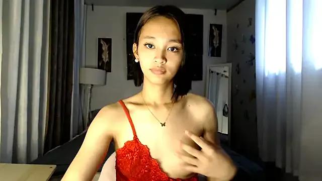 cam to cam sexiness with Girls streamers. Explore the newest collection of intense camshows from our capable horny hosts.